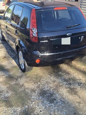 Vand ford fiesta an 2008 - imagine 2