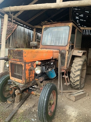 Vand: Tractor utb 650 cu utilaje - imagine 2