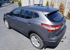 Nissan Qashqai 4x4 2015 diesel130cp - imagine 3