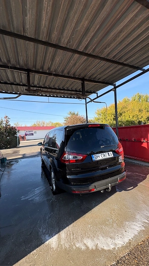 Ford Galaxy 2008 | 2.0 TDCi 140 CP | 103 kW | Manuală | 7 locuri - imagine 5