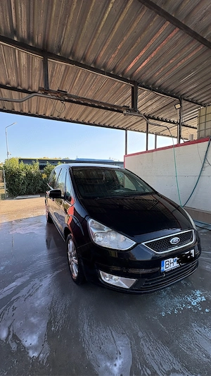 Ford Galaxy 2008 | 2.0 TDCi 140 CP | 103 kW | Manuală | 7 locuri - imagine 4