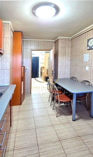 3 camere | 2 băi | 2 balcoane | Parcare | Auchan Bascov - imagine 9