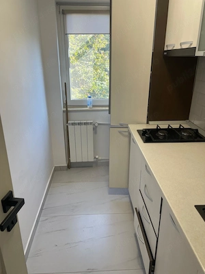 Închiriez apartament 2 camere 