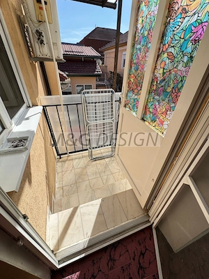 Oportunitate de investiție- Apartament cu 4 camere la et 1 la vila P+1 - imagine 13