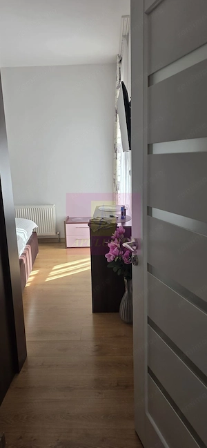 Apartament cu 2 camere, loc de parcare si vedere spre Muntii, Sinaia - imagine 8