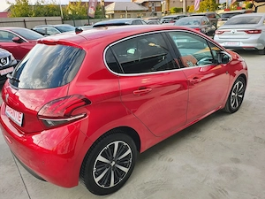 Peugeot 208 PureTech 110 Stop & Start Allure, 2019, Hatchback, Benzina - imagine 7