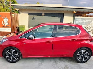 Peugeot 208 PureTech 110 Stop & Start Allure, 2019, Hatchback, Benzina - imagine 6