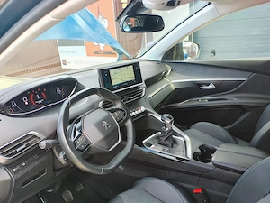 Peugeot 3008 1.2 PureTech Turbo S&S Allure, 2022, SUV, Benzina - imagine 10