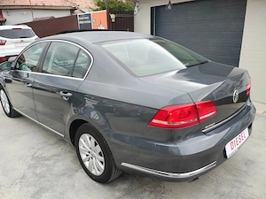 Volkswagen Passat 1.6 TDI DPF BlueMotion Technology Highline, 2013, Sedan, Diesel - imagine 8