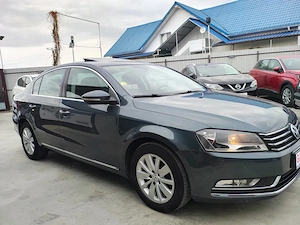 Volkswagen Passat 1.6 TDI DPF BlueMotion Technology Highline, 2013, Sedan, Diesel - imagine 4