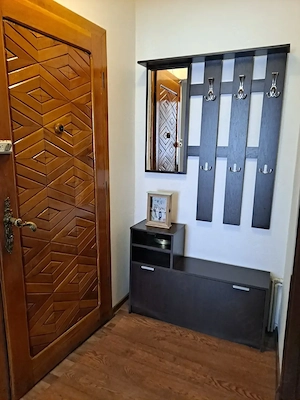 Apartament 3 camere,decomandat,2 bai, zona Siretului. - imagine 7