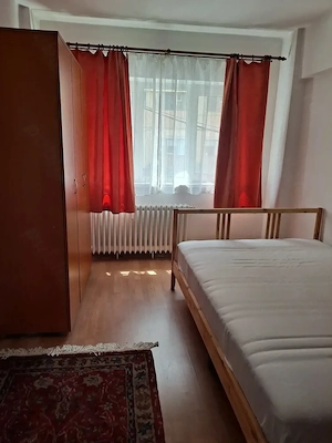 Apartament 3 camere,decomandat,2 bai, zona Siretului. - imagine 4