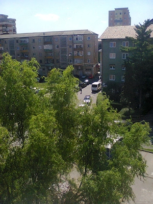 inchiriez apartament 2 camere - imagine 6