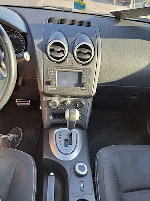 vand Nissan Qashqai an 2012 euro 5  4 4 Allrad ! cutie automată ! - imagine 3