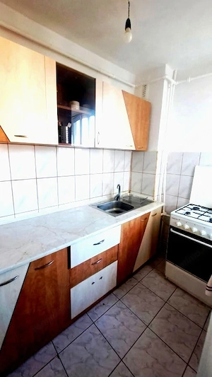 Garsoniera de vanzare,30 mp, zona Astra - imagine 3