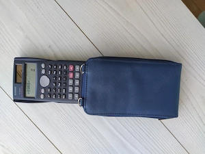 CASIO Calculator cu baterie solară