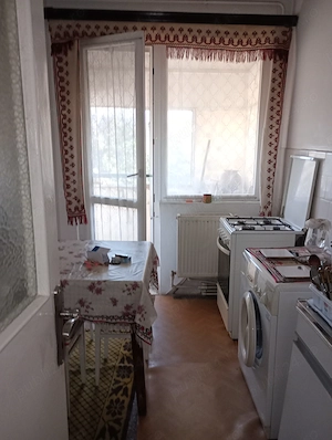 Apartament 3 camere decomandat, Mazepa 1, etaj 4 - imagine 8