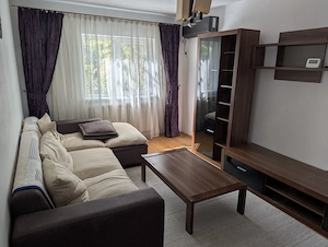 Apartament 2 camere Nicolina, la 10 min. de Palas