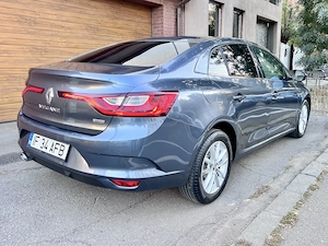 Renault Megane  - imagine 6
