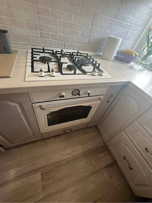 Propietar vand apartament 2 camere - imagine 8