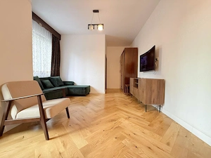 Garsonieră cu centrală termică și balcon | str. Veronica Micle - imagine 2