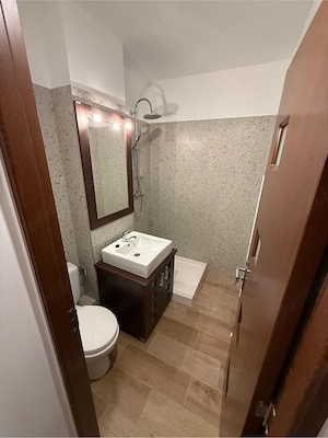 Inchiriez garsoniera proaspat renovata - imagine 3