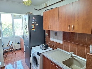 De vanzare apartament cu 2 camere, zona Lipovei - imagine 11