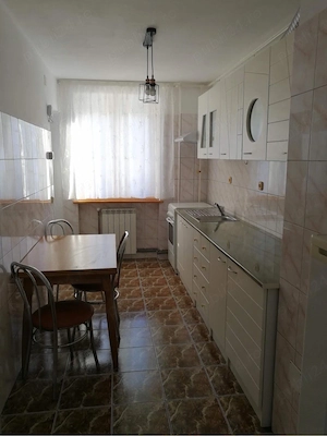 Dau in chirie apartament  - imagine 3