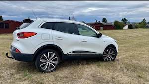 Renault Kadjar - Bose Edition - 4x4 - 128000 km - Unic propietar - imagine 6