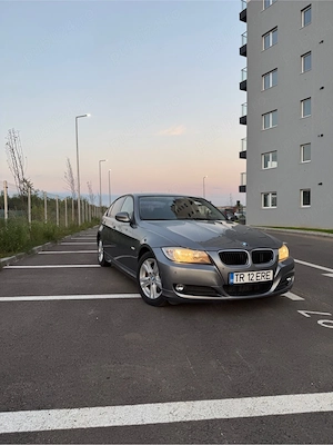 BMW e90 automat facelift - imagine 3