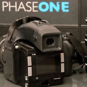 Kit Phase One 645 DF, 80 mm LS lens, P 30 digital back