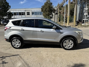 Ford Kuga 2.0 tdci 150 cp 4x4 - imagine 5