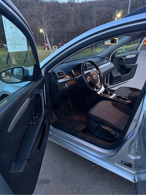 Volkswagen Passat 2011 - 1.6 TDI - imagine 5