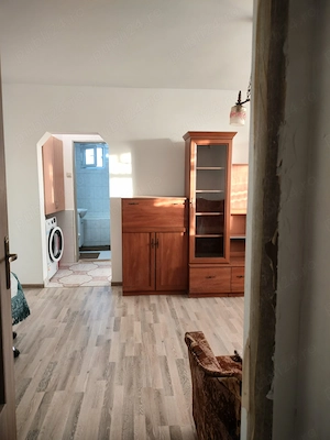 Închiriez apartament  - imagine 2