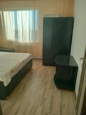 Închiriez apartament  - imagine 8
