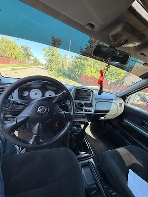vand Nissan Navara  - imagine 5