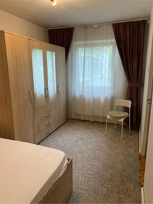 Inchiriez apartamemt 2 camere Alexandru cel Bun  - imagine 3