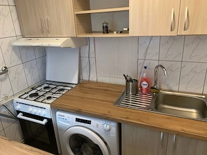 Inchiriez apartamemt 2 camere Alexandru cel Bun  - imagine 8