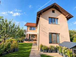 Casa individuala, 130 mp, teren 287 mp, zona Cetatii