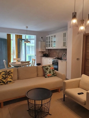 Inchiriez apartament - Alezzi Beach - imagine 2
