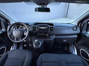 Opel Vivaro Extra-Lung 8+1-Locuri (Trafic) - imagine 7