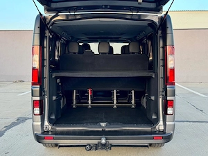 Opel Vivaro Extra-Lung 8+1-Locuri (Trafic) - imagine 8