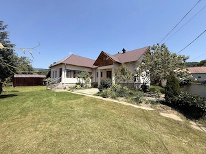 Casa De Vanzare Leresti Arges