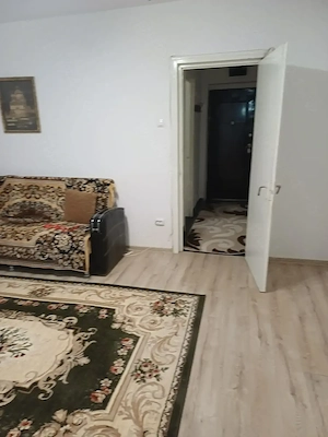  Apartament de închiria 
