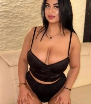 Buna Azi am ajuns cateva zile la voi 