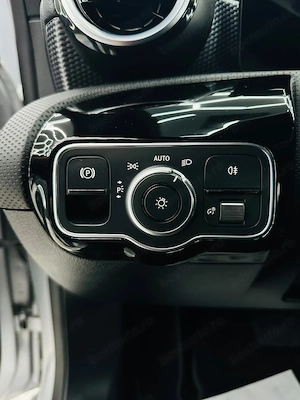 Mercedes-benz Clasa CLA - imagine 11