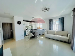 Apartament cu 3 camere de vânzare