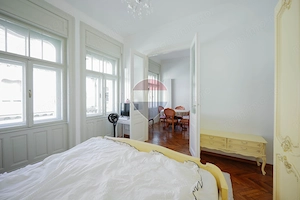 Palatul Vulturul Negru - apartament 3 camere, regim hotelier autorizat - imagine 13