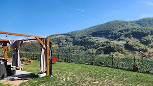 Vand teren la munte si cabana  - imagine 2
