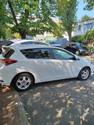 Toyota Auris, 2016,Euro 6,stare foarte bună  - imagine 2